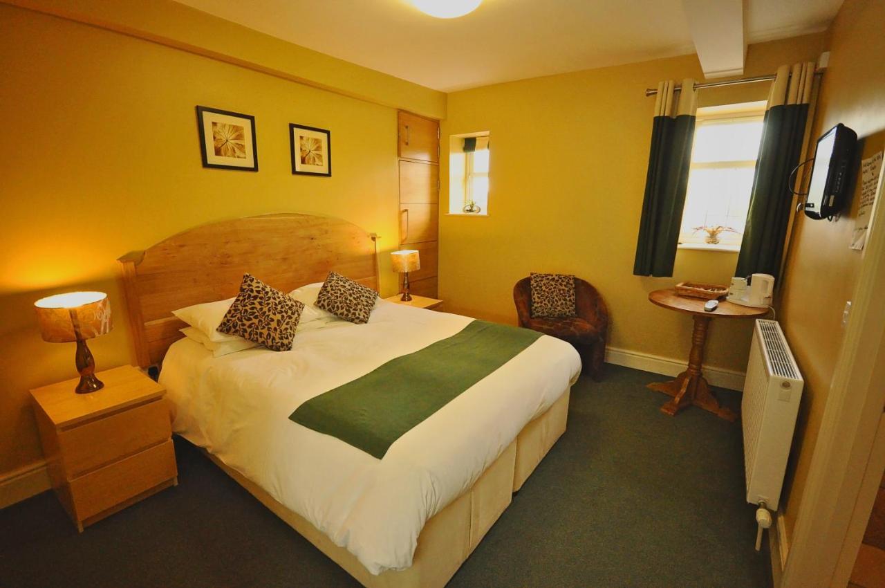 The Castle Hotel タルガース エクステリア 写真