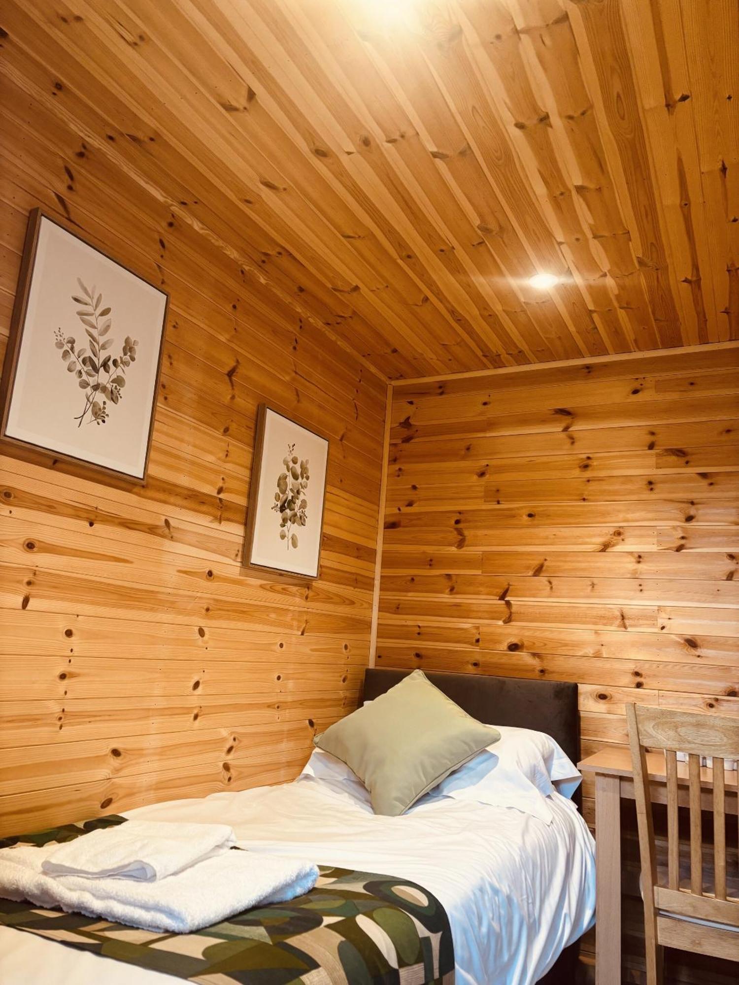 The Castle Hotel タルガース 部屋 写真