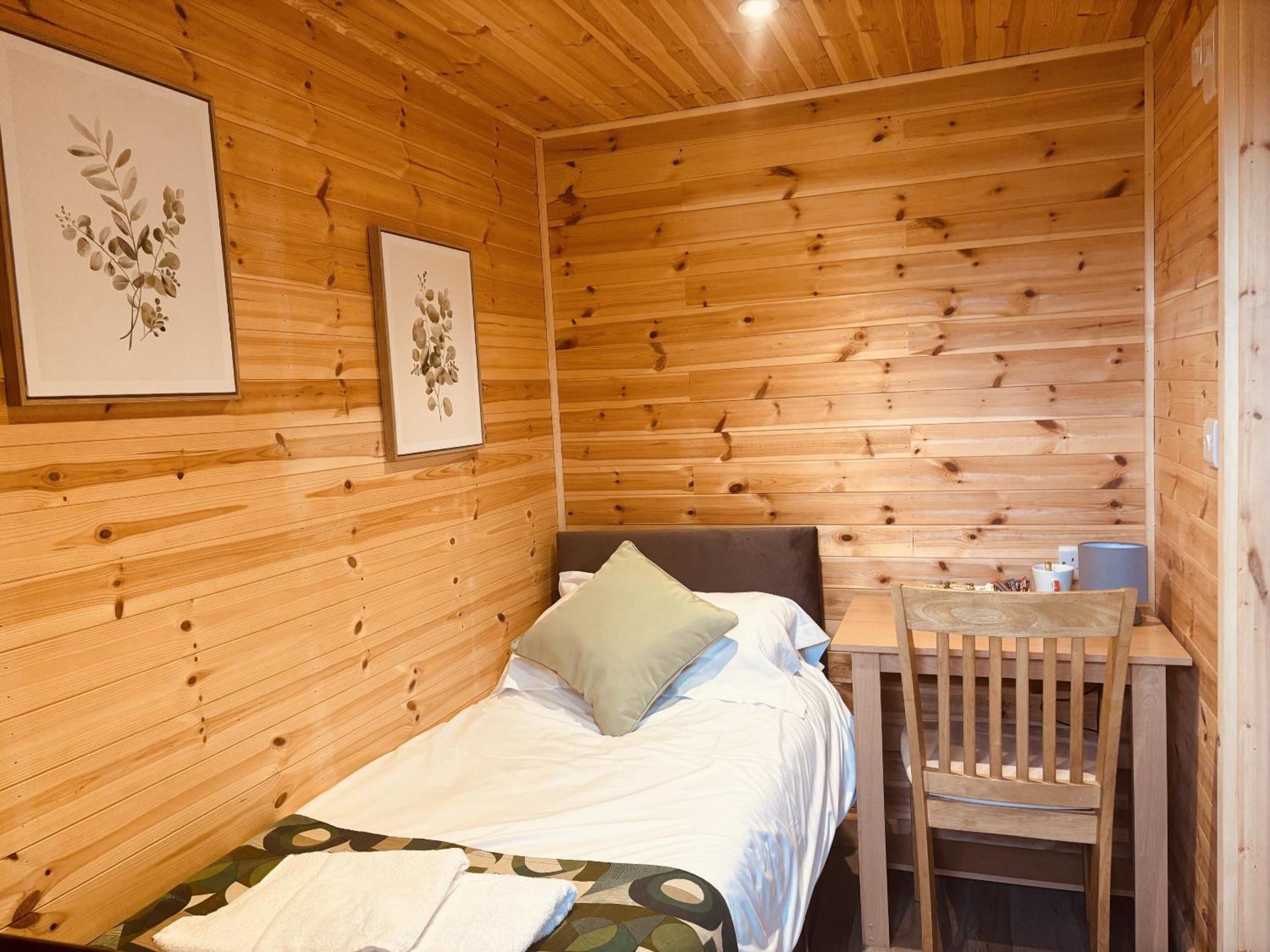 The Castle Hotel タルガース 部屋 写真